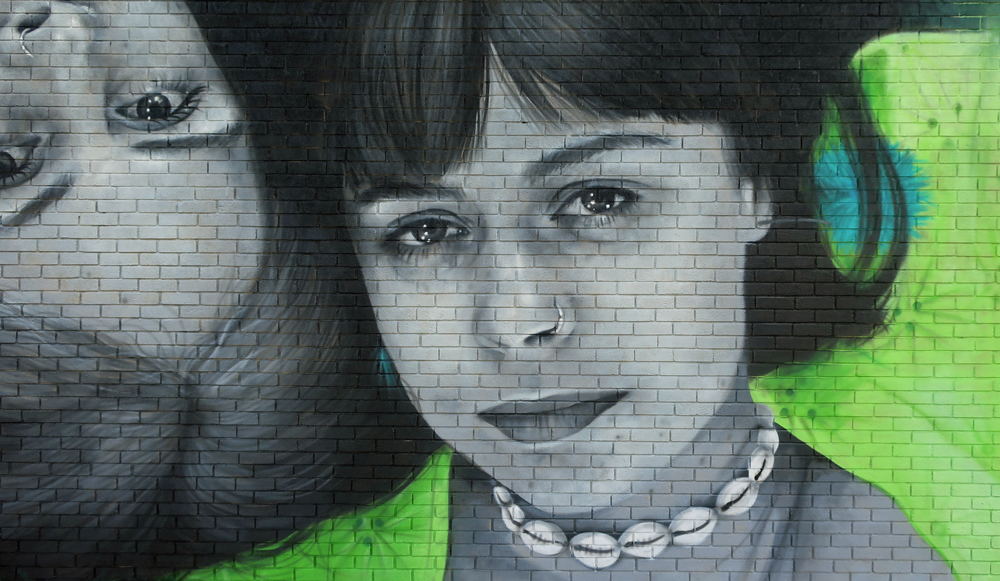 Zabou - Street Art Portrait of Twins