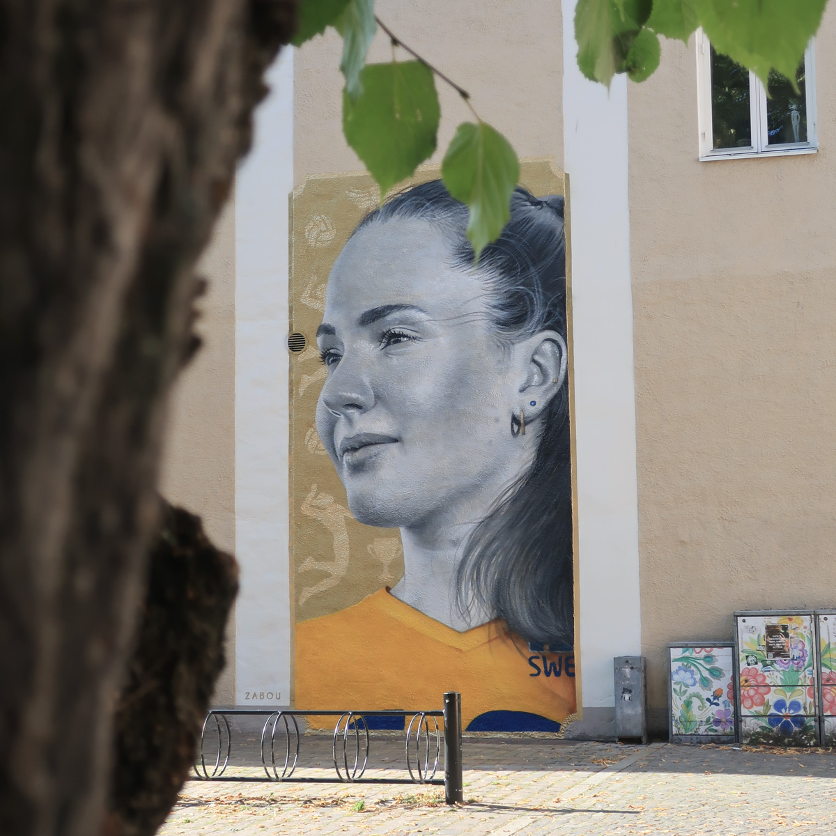 Street art Isabelle Haak by Zabou in Angelholm Street art Isabelle Haak by Zabou in Angelholm