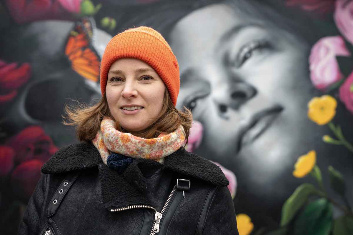 Street art by Zabou in London called Alive